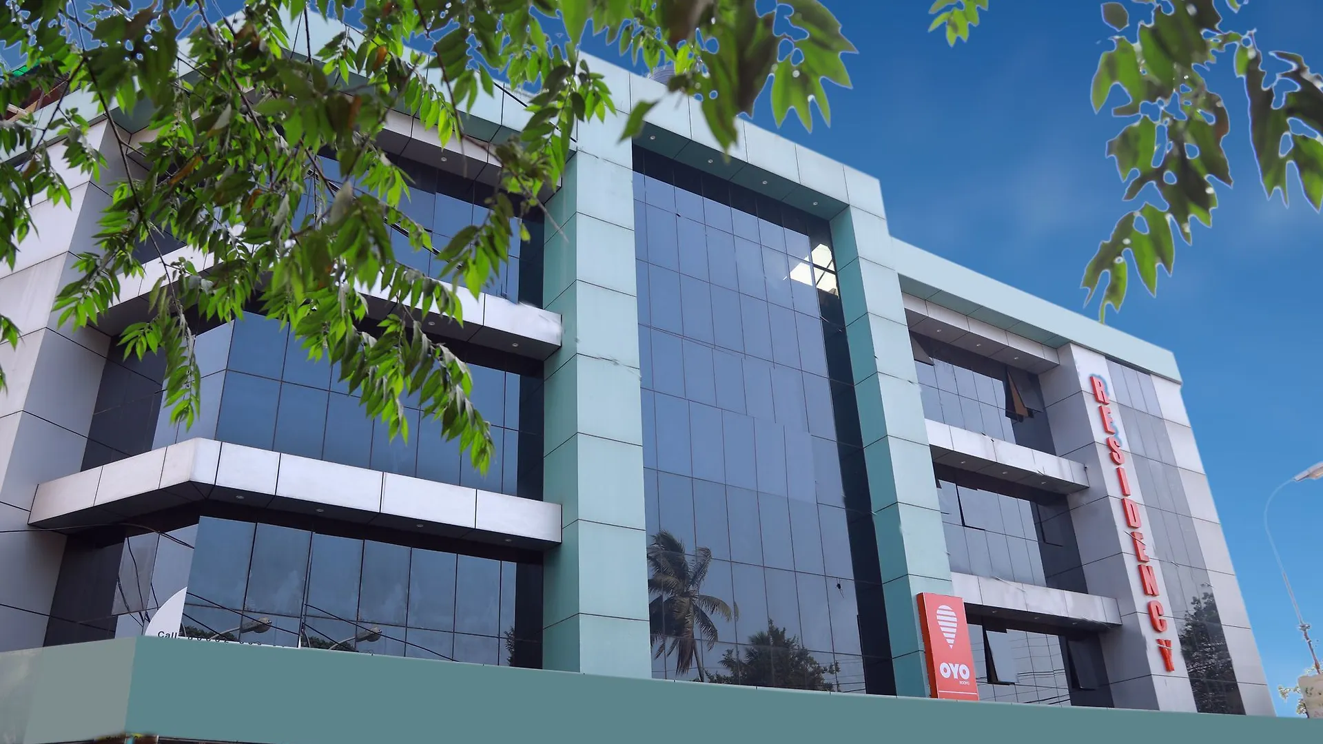 Hotel Oyo 8214 Malabar Plaza Residency 1 Kochi