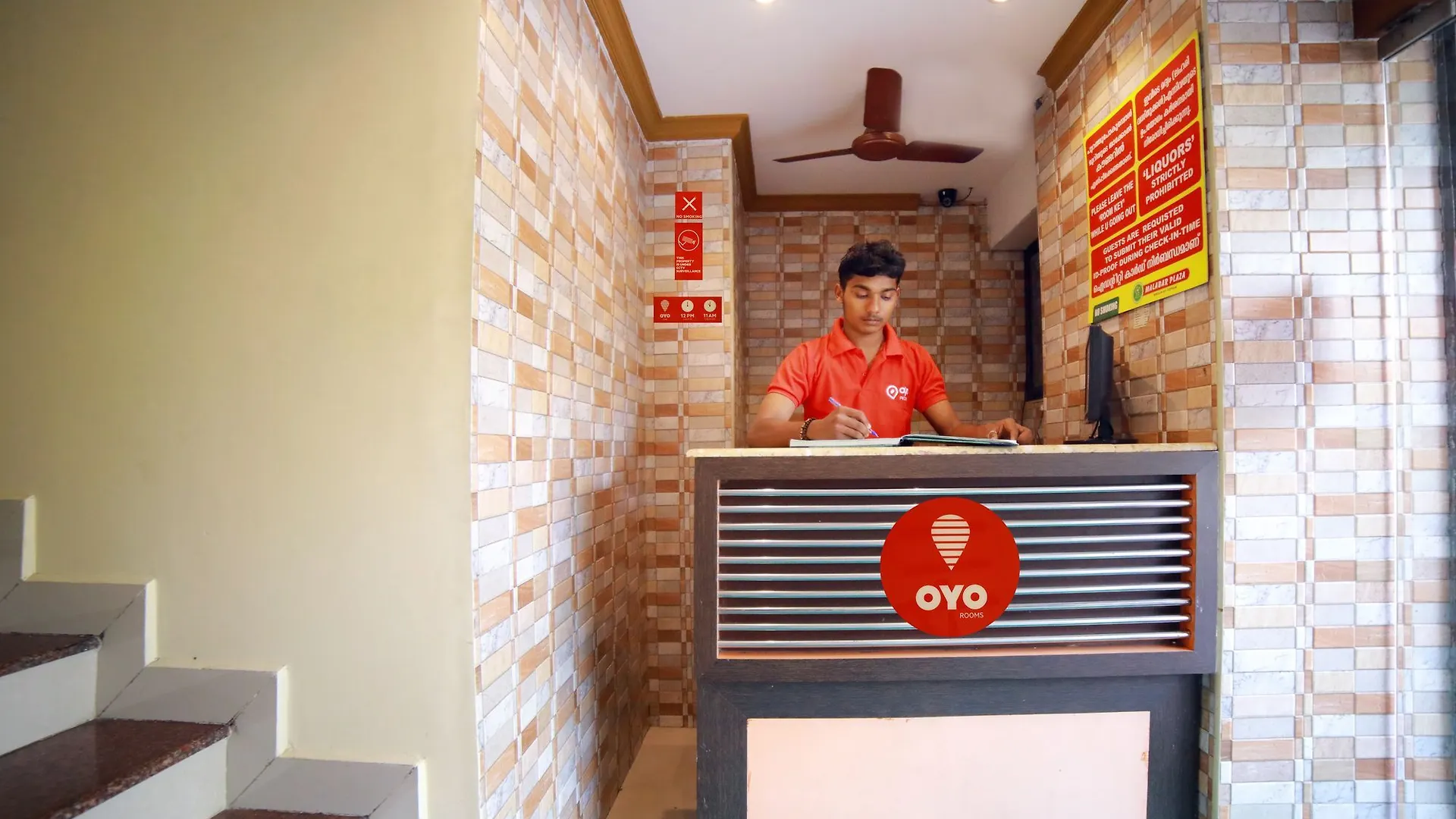 Hotel Oyo 8214 Malabar Plaza Residency 1 Kochi