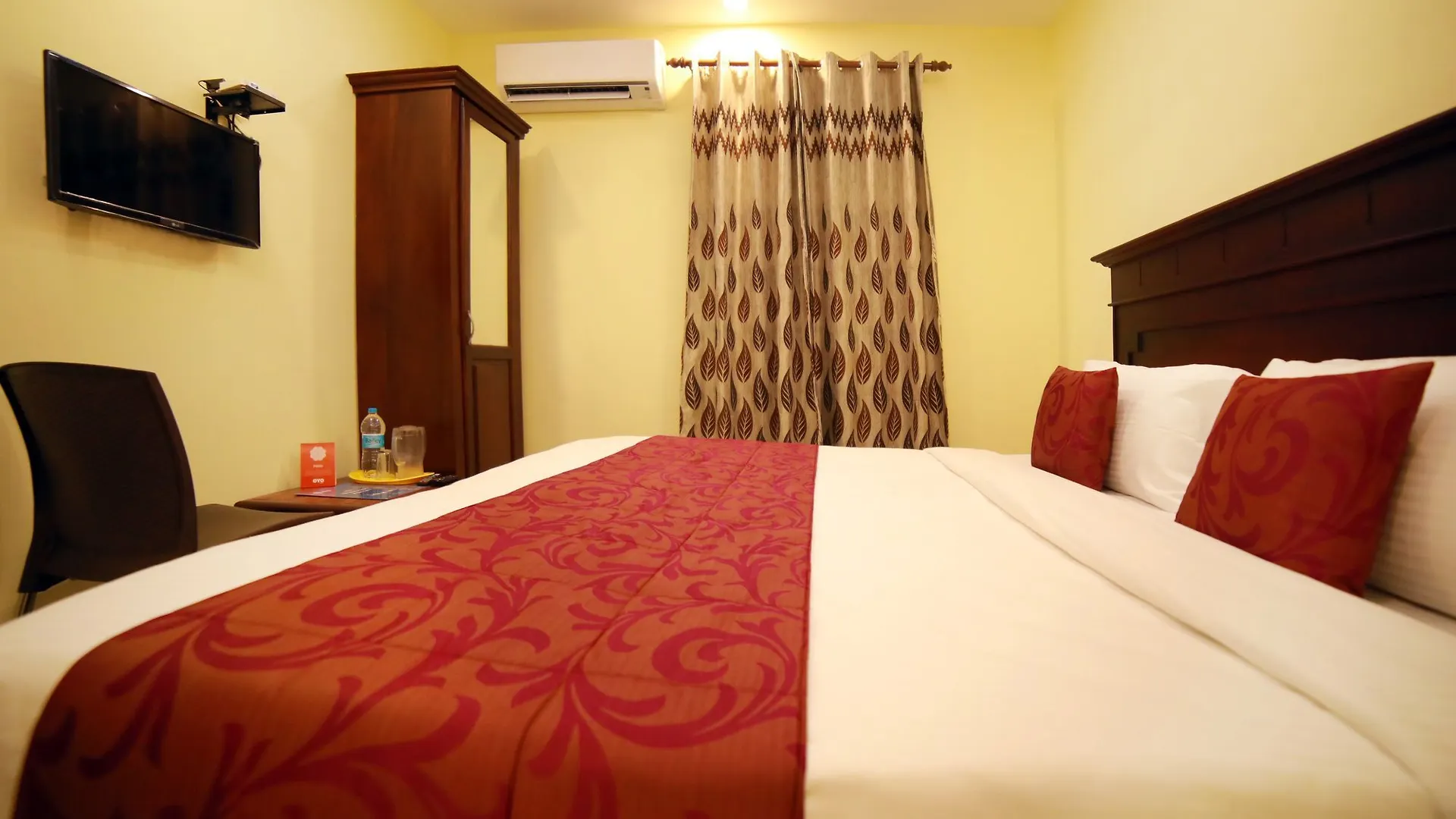 Oyo 8214 Malabar Plaza Residency 1 Hotel Kochi 3*,  India